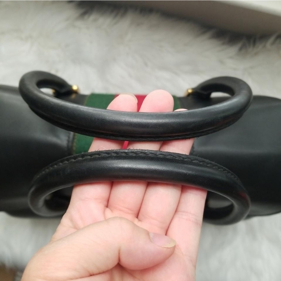 Authentic Vintage Gucci Doctor Boston Satchel - Picture 8 of 12